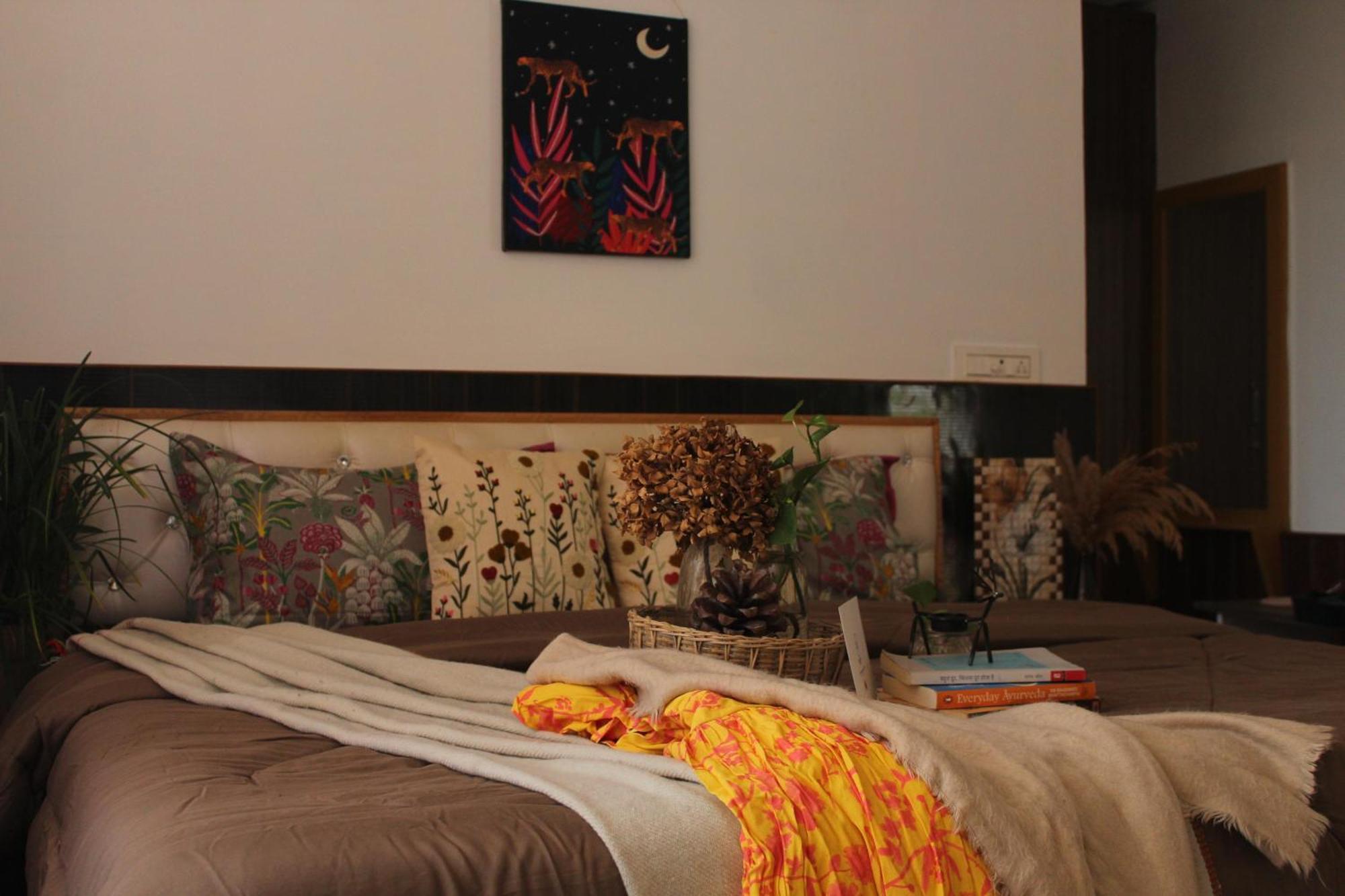 La Casa By Cosmic Kriya Hostel Bir  Luaran gambar