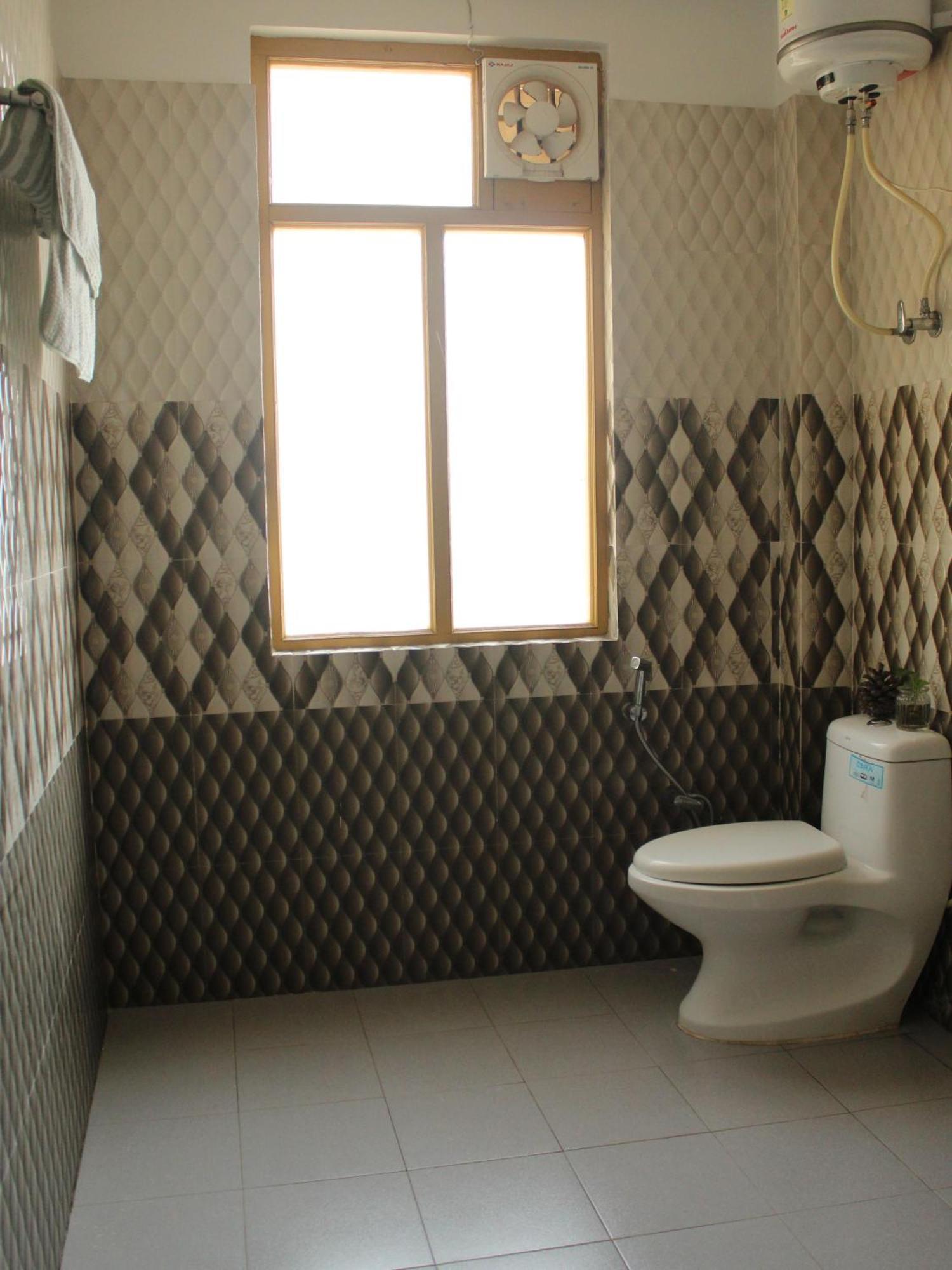 La Casa By Cosmic Kriya Hostel Bir  Luaran gambar